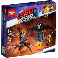 LEGO The LEGO Movie 2 70836 Боевой Бэтмен и Железная борода Image #1