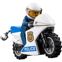 LEGO City 60210 Воздушная полиция: авиабаза Image #11