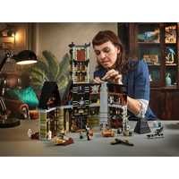 LEGO Creator 10273 Дом с привидениями Image #8