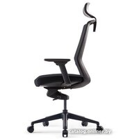 Bestuhl J1 Black Pl с подголовником и подлокотником (черная сетка/черная ткань) Image #3
