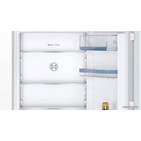 Bosch Serie 4 KIN86VFE0 Image #5