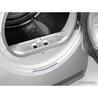 Electrolux GentleCare 700 EW7H457W Image #8