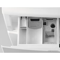 Electrolux SensiCare 600 EW6FNL348SP Image #4