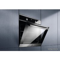 Electrolux EOC5E70X Image #3