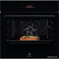 Electrolux AssistedCooking SENSE 800 KOEBP39WZ