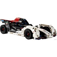 LEGO Technic 42137 Formula E Porsche 99X Electric Image #6