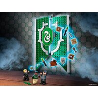 LEGO Harry Potter 76410 Знамя факультета Слизерин Image #2