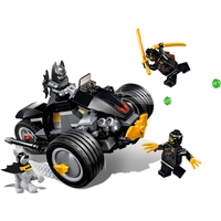 LEGO DC Super Heroes 76110 Бэтмен: нападение Когтей Image #2