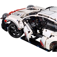 LEGO Technic 42096 Porsche 911 RSR Image #8