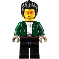 LEGO City 60258 Тюнинг-мастерская Image #28
