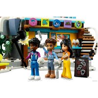 LEGO Friends 41756 Каникулы: Лыжная трасса и кафе Image #7