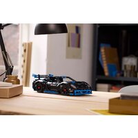 LEGO Technic 42176 Porsche GT4 e-Performance Image #10