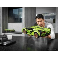 LEGO Technic 42115 Lamborghini Sian FKP 37 Image #21