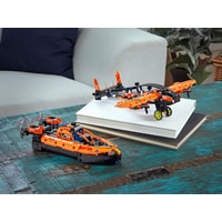 LEGO Technic 42120 Спасательное судно на воздушной подушке Image #15