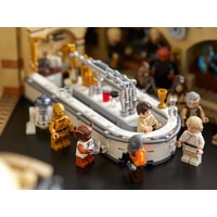 LEGO Star Wars 75290 Кантина Мос-Эйсли Image #39