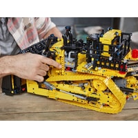 LEGO Technic 42131 Бульдозер Cat D11 на пульте управления Image #12