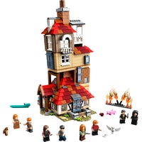 LEGO Harry Potter 75980 Нападение на Нору Image #3