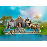 LEGO Jurassic World 76961 Центр для посетителей: Ти-рекс против Раптора Image #9