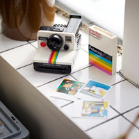 LEGO Ideas 21345 Камера Polaroid OneStep SX-70 Image #9