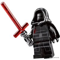 LEGO 75104 Kylo Ren’s Command Shuttle Image #8