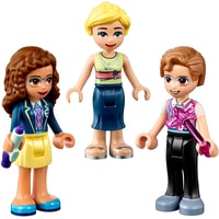 LEGO Friends 41682 Школа Хартлейк Сити Image #4