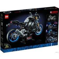 LEGO Technic 42159 Yamaha MT-10 SP Image #7