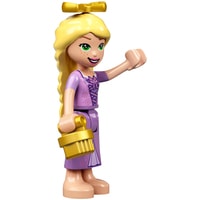 LEGO Disney Princess 43195 Королевская конюшня Белль и Рапунцель Image #11