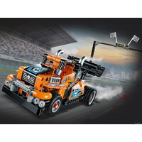 LEGO Technic 42104 Гоночный грузовик Image #12