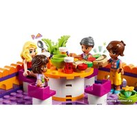 LEGO Friends Закусочная Хартлейк-Сити 41747 Image #8