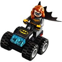 LEGO DC Super Heroes 76160 Мобильная база Бэтмена Image #6