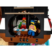LEGO Ideas 21322 Пираты Залива Барракуды Image #12