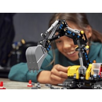 LEGO Technic 42121 Тяжелый экскаватор Image #22
