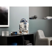 LEGO Star Wars 75308 R2-D2 Image #15