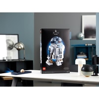 LEGO Star Wars 75308 R2-D2 Image #12