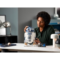 LEGO Star Wars 75308 R2-D2 Image #19