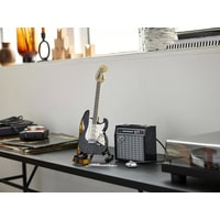 LEGO Ideas 21329 Fender Stratocaster Image #25