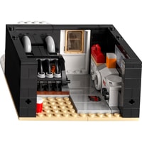 LEGO Ideas 21330 Один дома Image #27