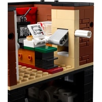 LEGO Ideas 21330 Один дома Image #34