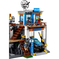 LEGO City 60174 Полицейский участок в горах Image #4