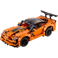 LEGO Technic 42093 Chevrolet Corvette ZR1 Image #3