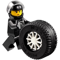 LEGO Speed Champions 75894 MINI Cooper S Rally и MINI Cooper Buggy Image #13