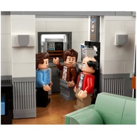 LEGO Ideas 21328 Seinfeld Image #8