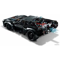 LEGO Technic 42127 Бэтмен: Бэтмобиль Image #6