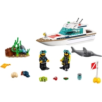 LEGO City 60221 Яхта для дайвинга Image #3