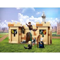 LEGO Harry Potter 76395 Хогвартс: первый урок полетов Image #27