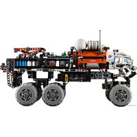 LEGO Technic 42180 Марсоход для исследований Image #5