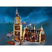 LEGO Harry Potter 75954 Большой зал Хогвартса Image #18