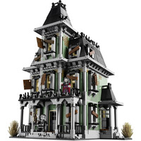 LEGO 10228 Haunted House Image #4
