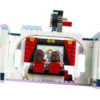 LEGO Friends 41448 Кинотеатр Хартлейк-Сити Image #11