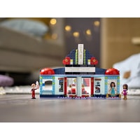LEGO Friends 41448 Кинотеатр Хартлейк-Сити Image #22